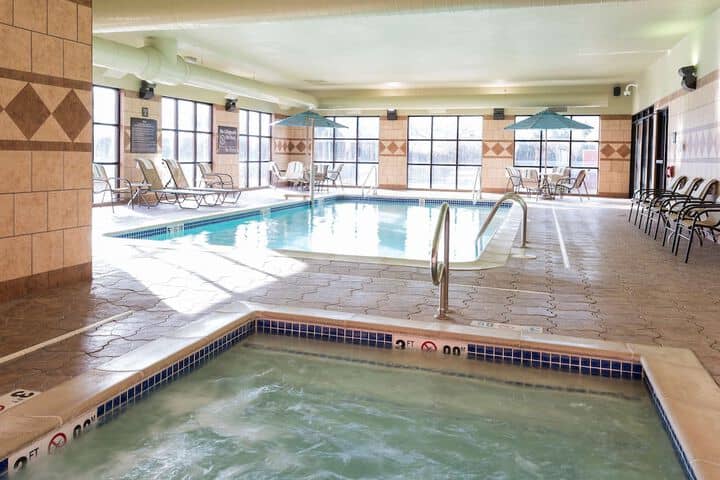 Pool 22 of 35