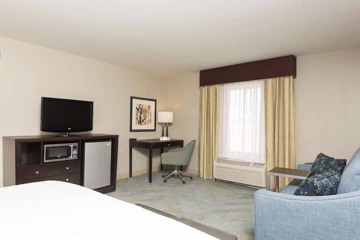 Room 5 of 35